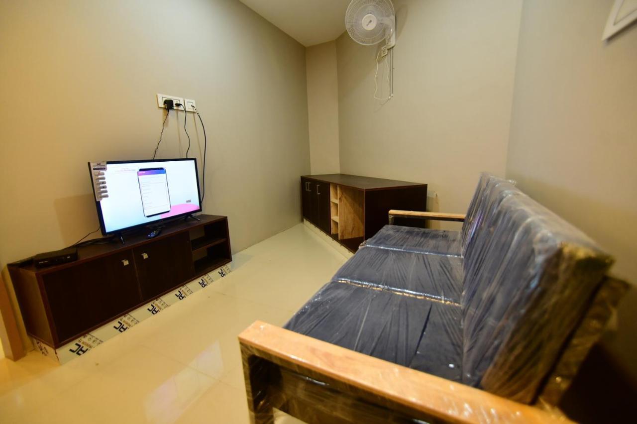 Grace Residency Hotel Tirur Exterior photo