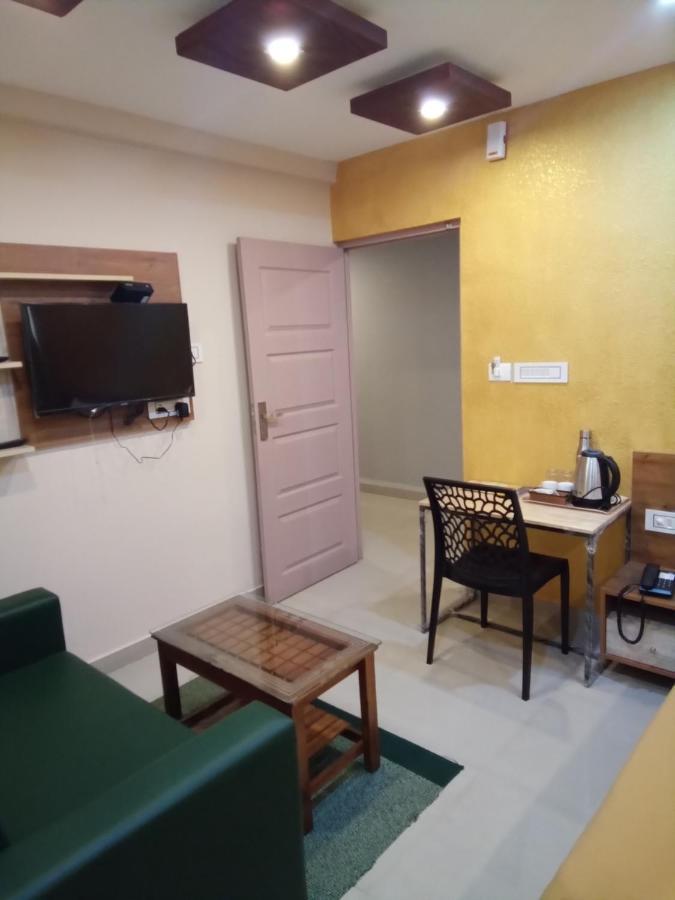 Grace Residency Hotel Tirur Exterior photo
